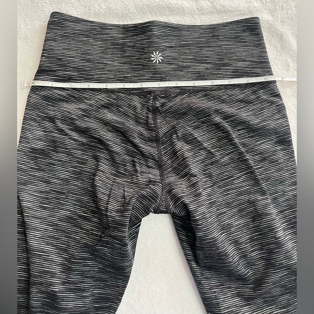 Athleta women’s small heathered black/gray Space Dye workout leggings - Picture 6 of 9